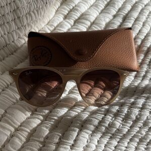 Ray-Ban Erika Tan Sunglasses with Brown Case